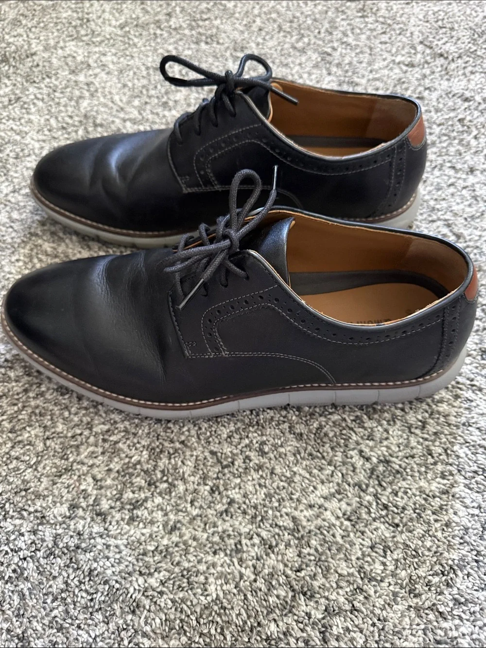 Johnston & Murphy Men's Holden Leather Plain Toe Dress Lace-up Shoe, Black, 10.5